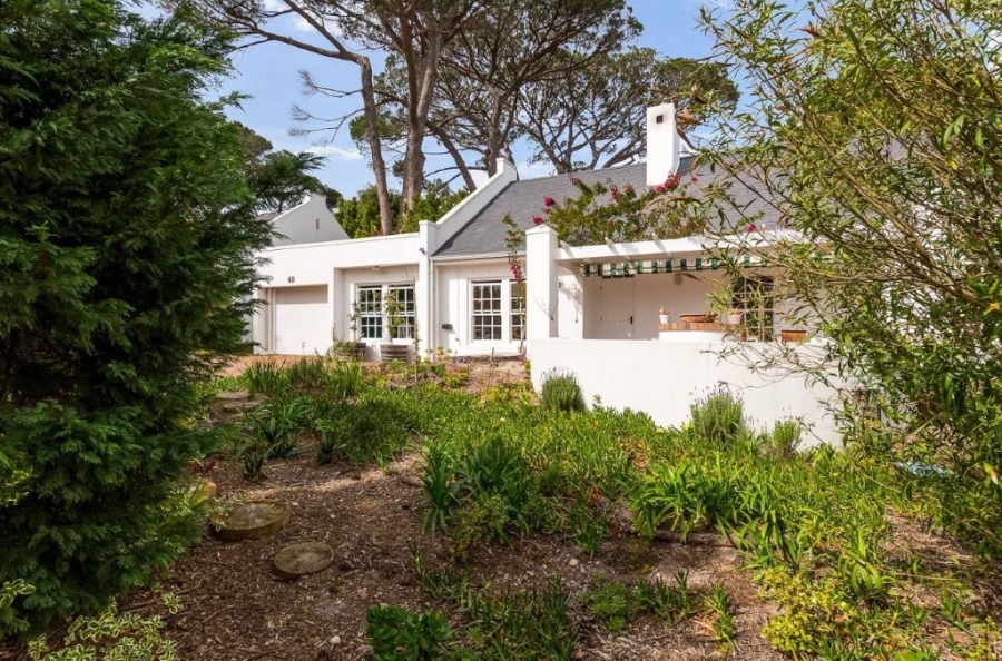 3 Bedroom Property for Sale in Zevenwacht Farm Village Western Cape